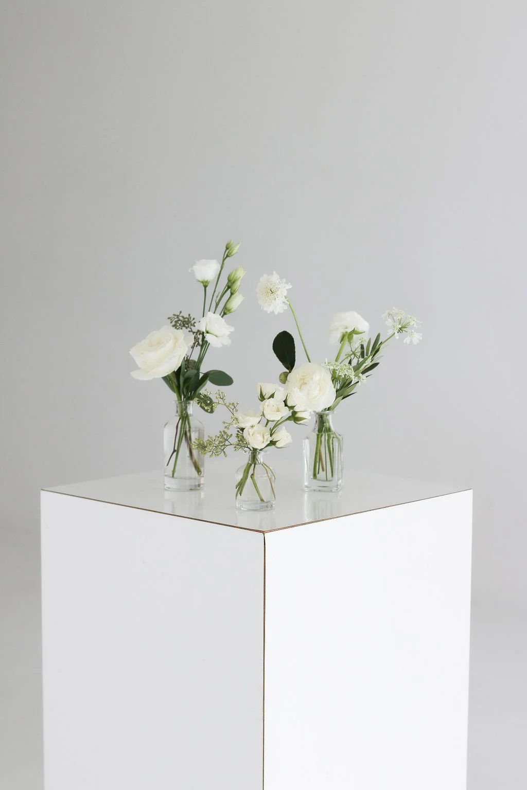 フランス製 花器 ブダブルー French Blue Bud Vase Trio — MR Floral & Events